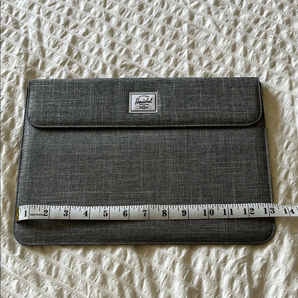 Herschel Supply Company Gray Spokane Laptop Sleeve - Picture 4 of 5